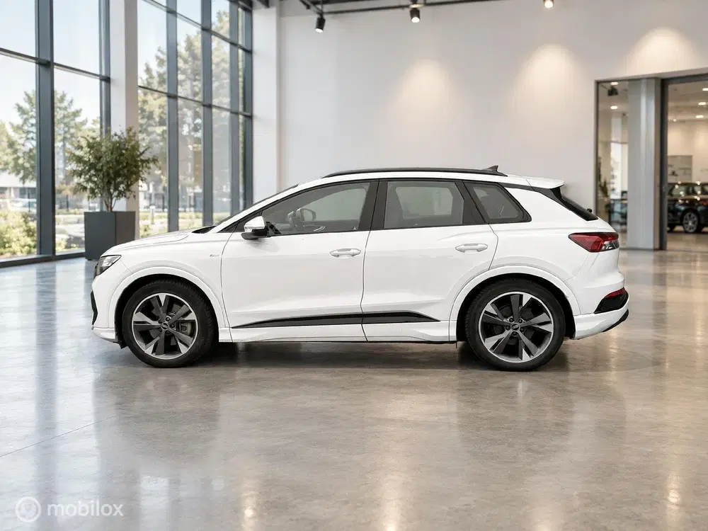 Audi Q4 e-tron 40 Launch edition S Competition 77 kWh uit 2021, foto 5