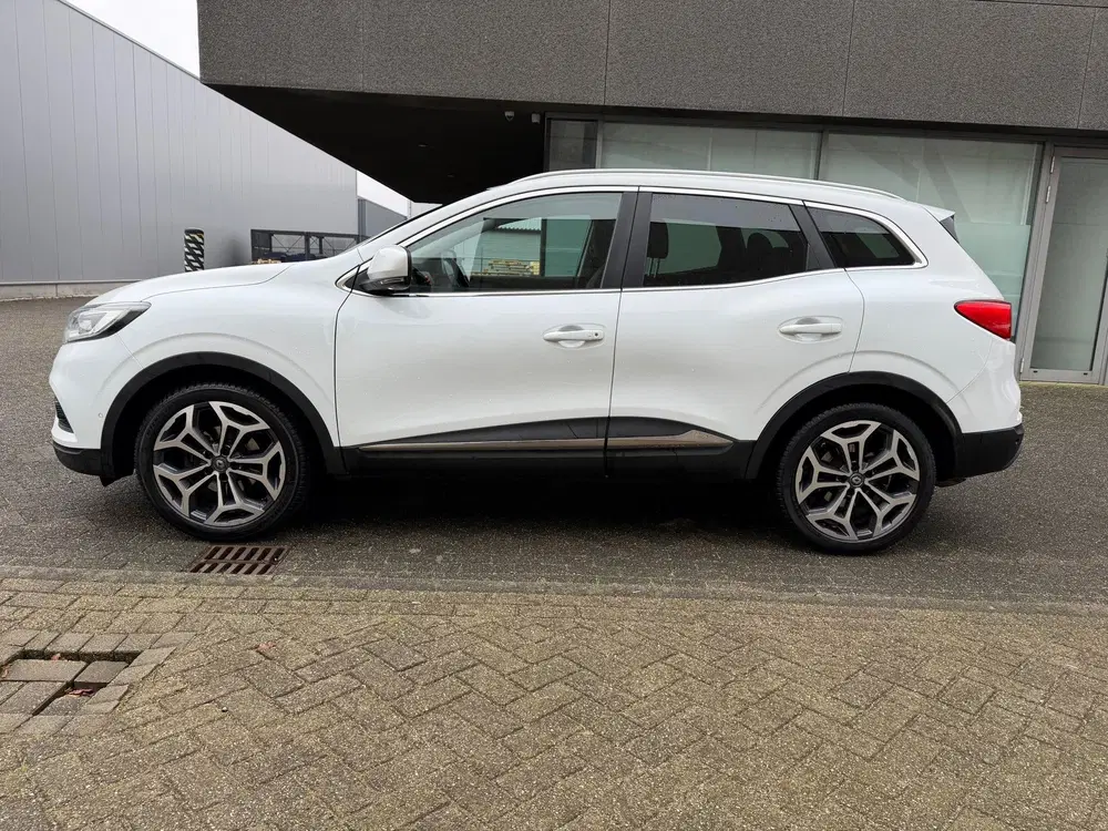 Renault Kadjar 1.3 TCe Intens AUTOMAAT CLIMAT BJ 4-2019 A uit 2019, foto 2