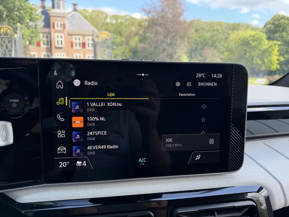 Renault 5 urban range evolution 40 kWh uit 2025, foto 15