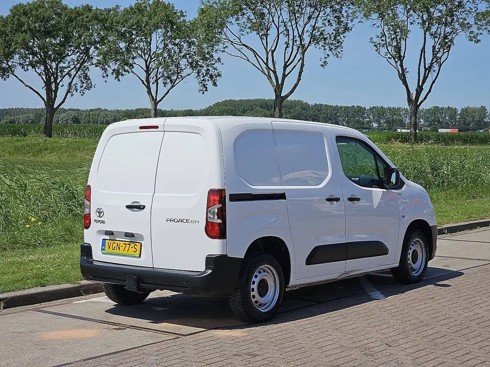 Toyota Proace City 1.5 D-4D Cool Comfort 1.5 L1 NAP Euro6 AC uit 2020, foto 3