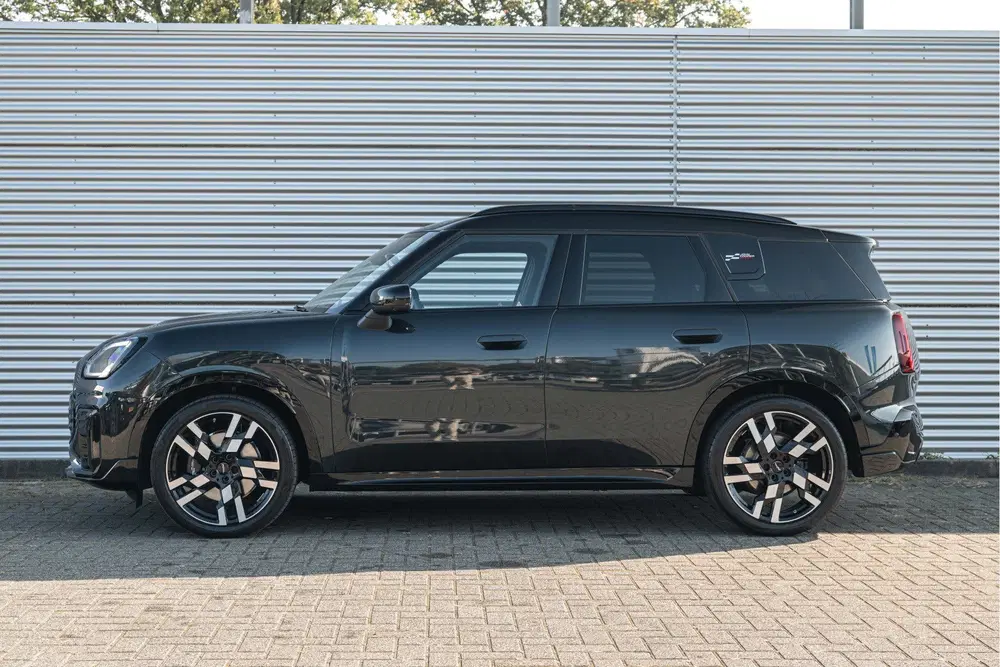 Mini Countryman C Automaat uit 2026, foto 2