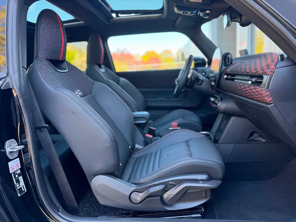 Mini John Cooper Works 1.5 Cooper C Classic M John Cooper Works uit 2024, foto 14
