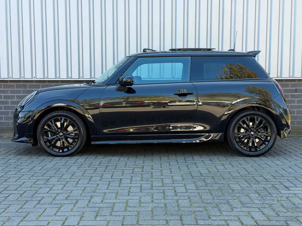 Mini John Cooper Works 1.5 Cooper C Classic M John Cooper Works uit 2024, foto 8