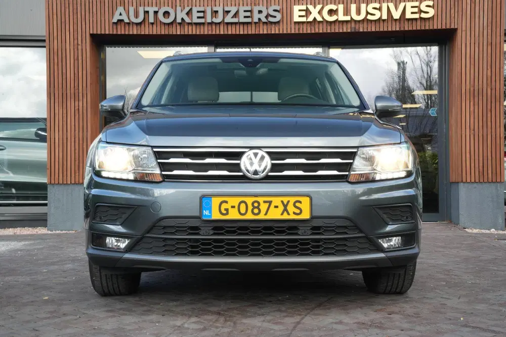Volkswagen Tiguan Allspace 1.5 TSI Comfortline Business Pano uit 2020, foto 3