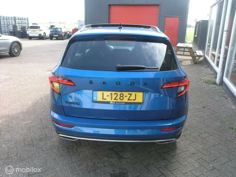 Skoda Karoq 1.5 TSI ACT Sportline Pano uit 2021, foto 8