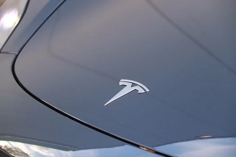 Tesla Model 3 Standard RWD Plus 60 kWh uit 2022, foto 2