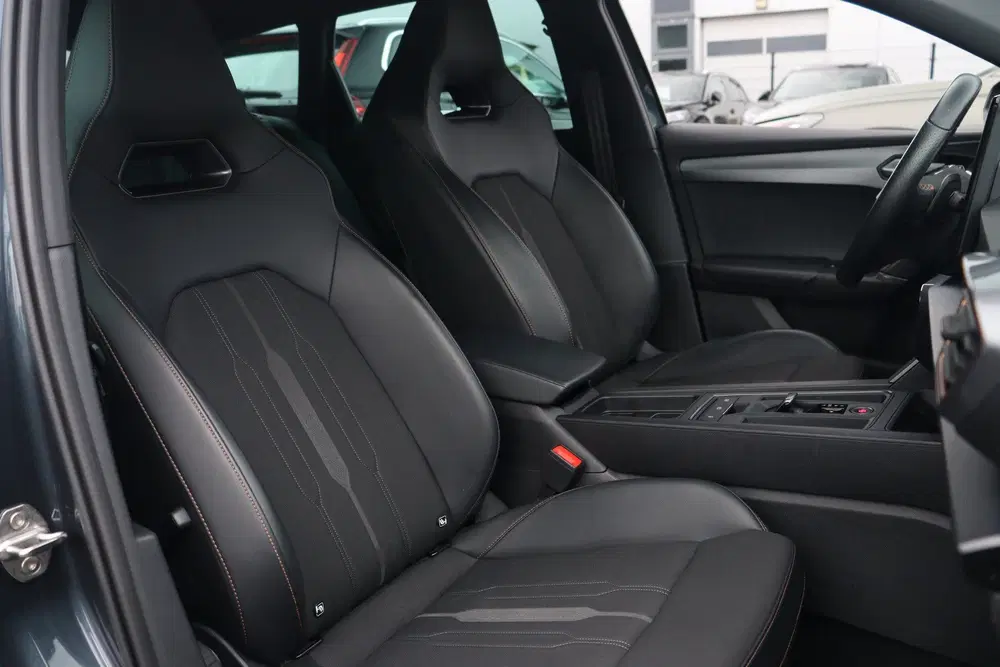 Cupra Leon 1.4 e-Hybrid Business uit 2023, foto 13