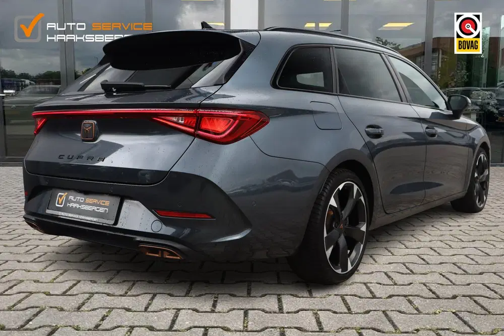 Cupra Leon 1.4 e-Hybrid Business uit 2023, foto 4