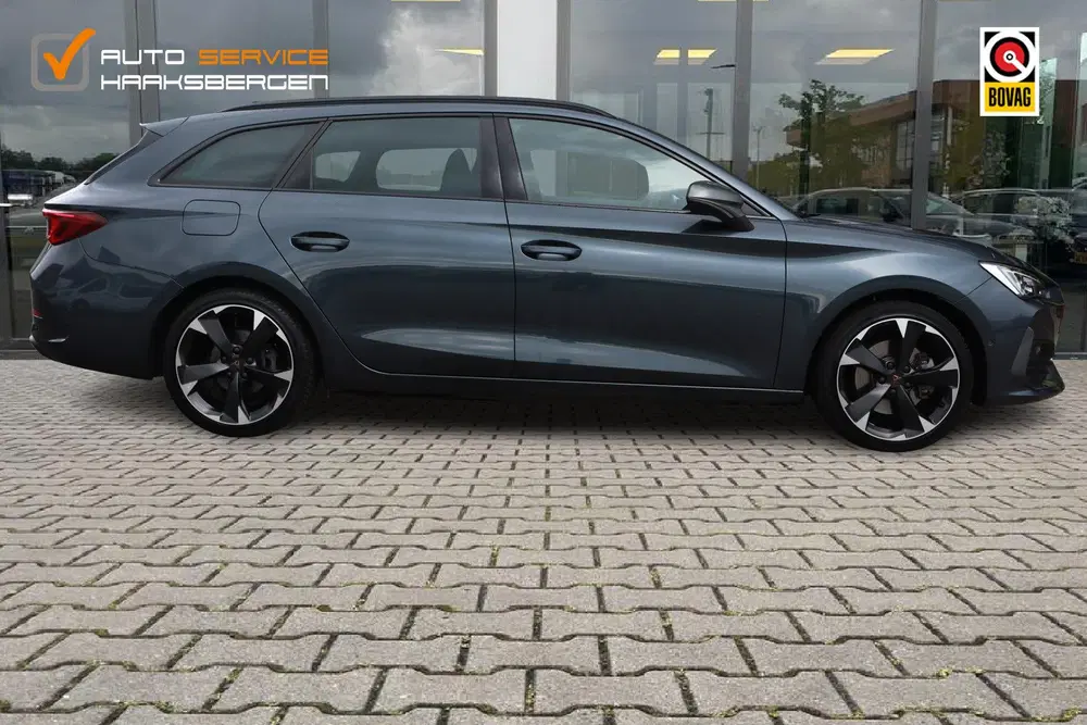 Cupra Leon 1.4 e-Hybrid Business uit 2023, foto 5