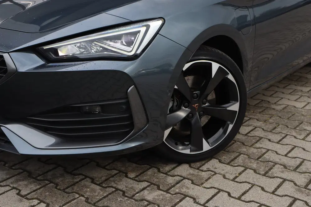 Cupra Leon 1.4 e-Hybrid Business uit 2023, foto 7
