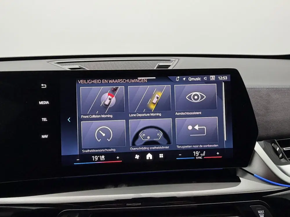 BMW iX1 eDrive20 67 kWh M-Sport ProShadow Line SOH uit 2025, foto 11