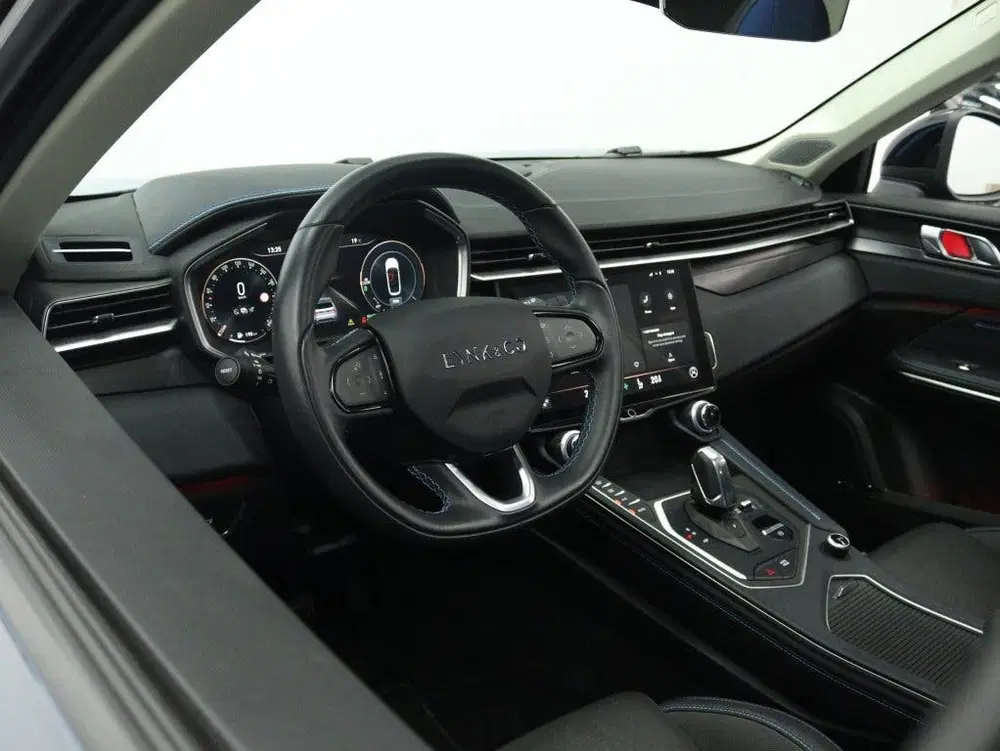 Lynk & Co 01 1.5 uit 2022, foto 11
