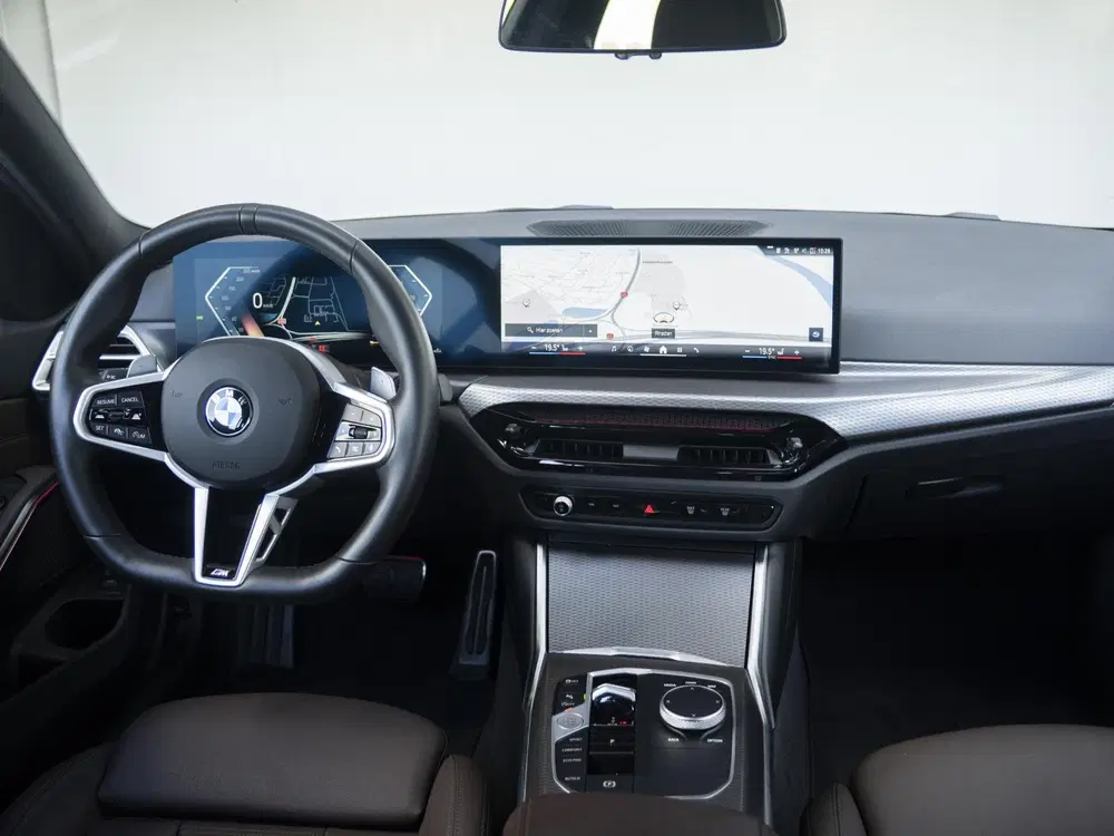 BMW 3-serie 320i uit 2025, foto 9