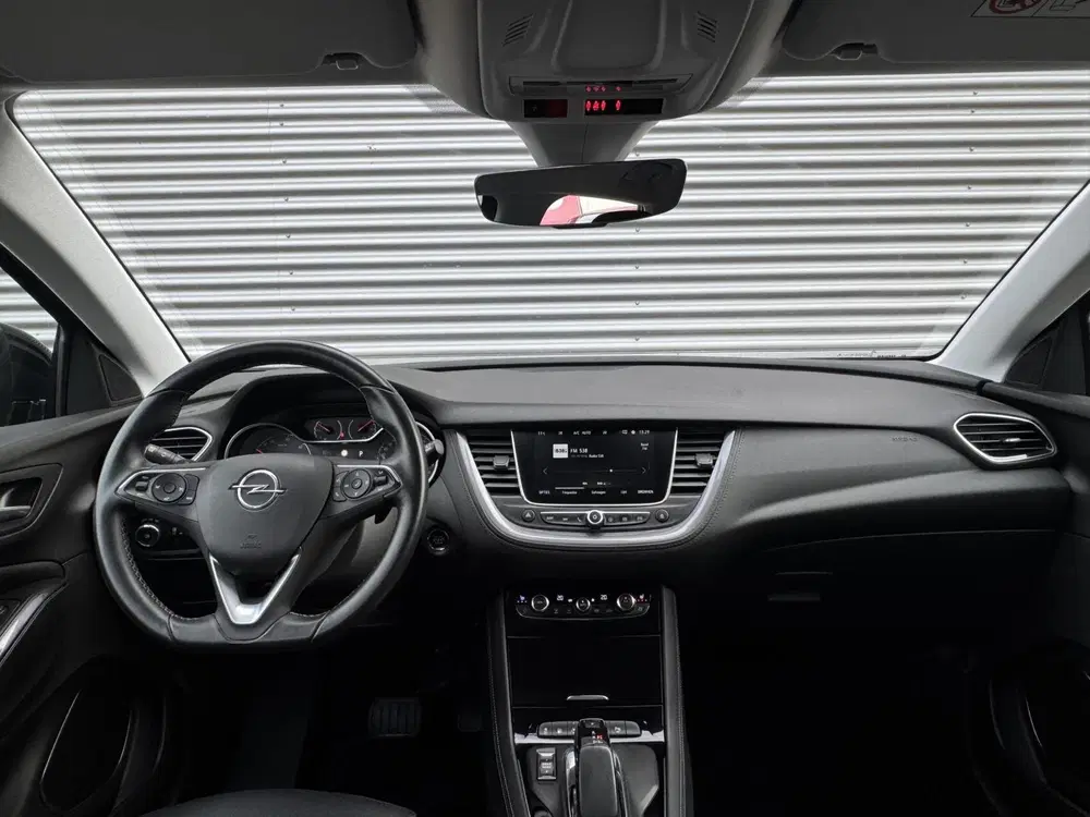 Opel Grandland 1.6 Turbo Hybrid4 244 PK Business Executiv uit 2020, foto 14