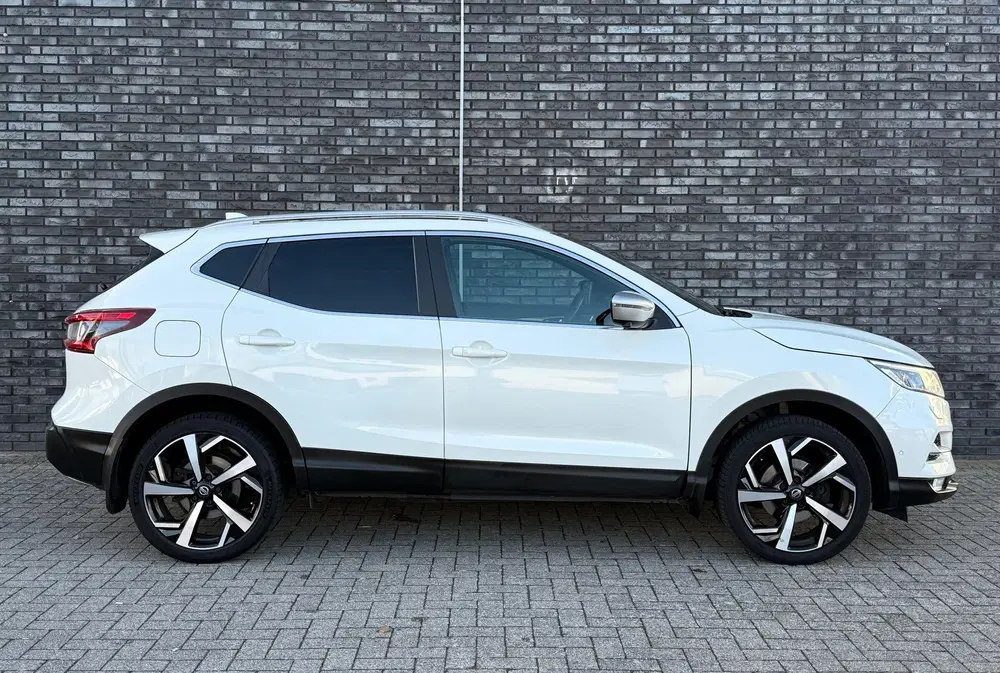 Nissan Qashqai 1.2 Tekna + Panorama uit 2019, foto 5