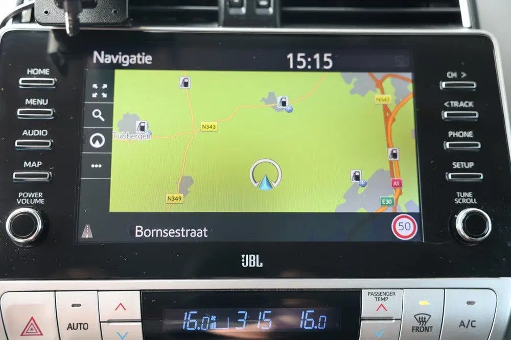 Toyota Land Cruiser 2.8 D-4D 5DRS DYNAMIC A uit 2024, foto 15