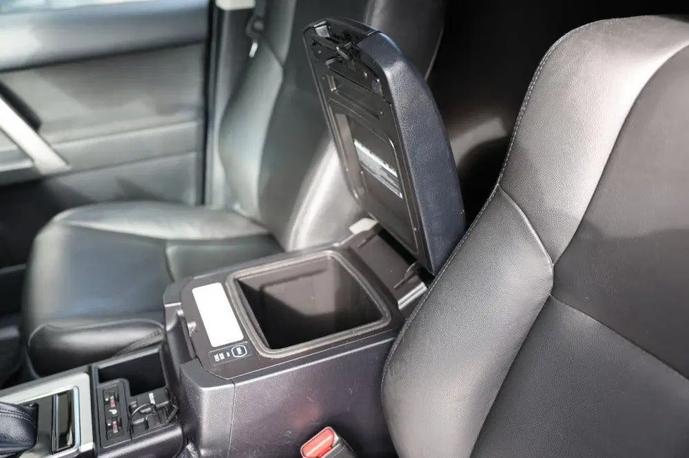 Toyota Land Cruiser 2.8 D-4D 5DRS DYNAMIC A uit 2024, foto 9