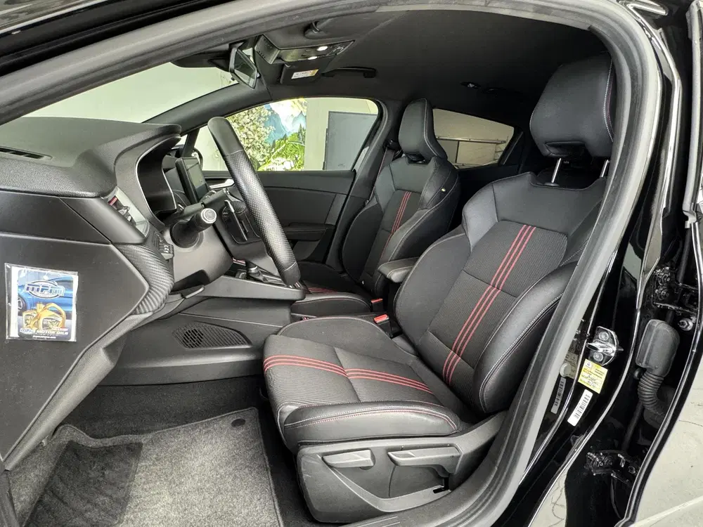 Renault Clio 1.3 TCe R.S. Line uit 2020, foto 6