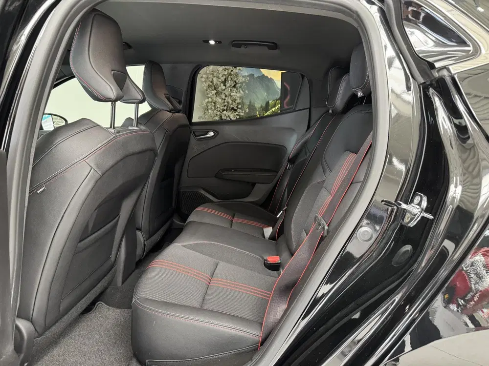 Renault Clio 1.3 TCe R.S. Line uit 2020, foto 7