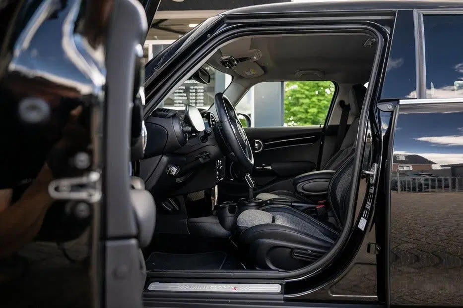Mini Cooper S Cooper S 5-Deurs Classic Trim uit 2023, foto 7