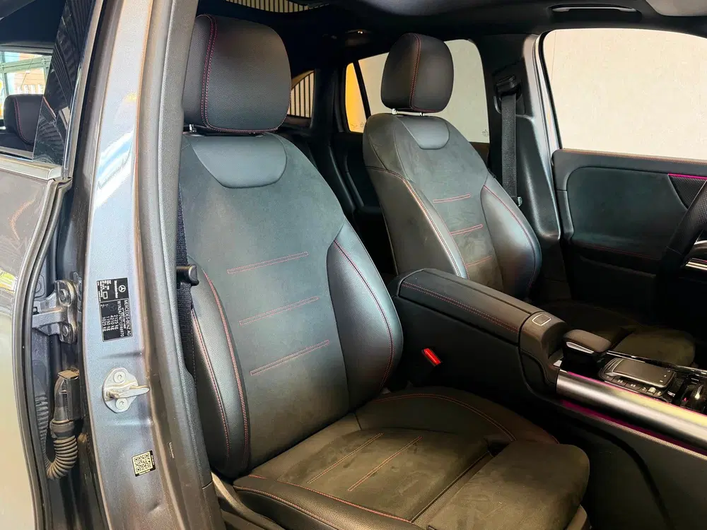 Mercedes-Benz GLA 250 4MATIC AMG Pano uit 2020, foto 10