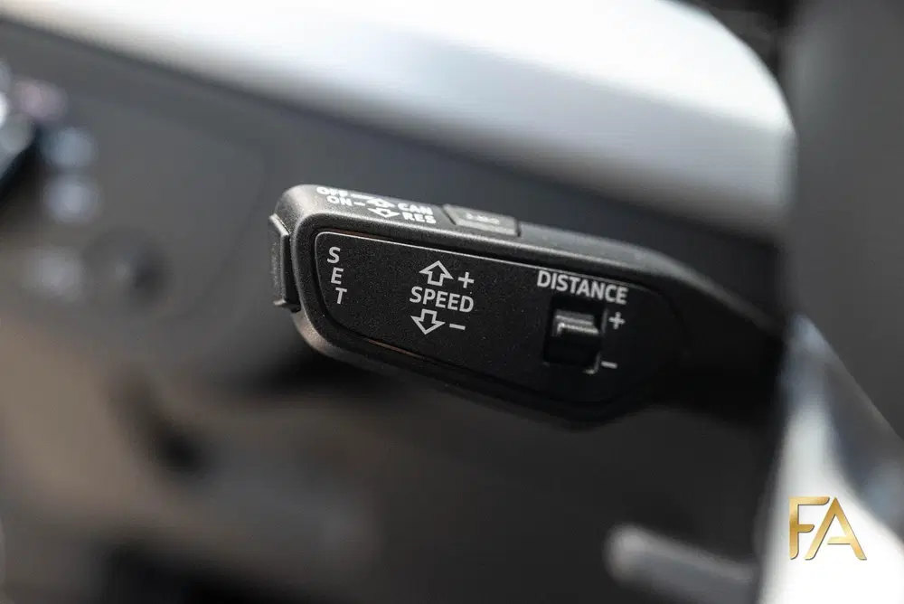 Audi Q5 55 TFSI e S Line Luchtvering uit 2021, foto 12
