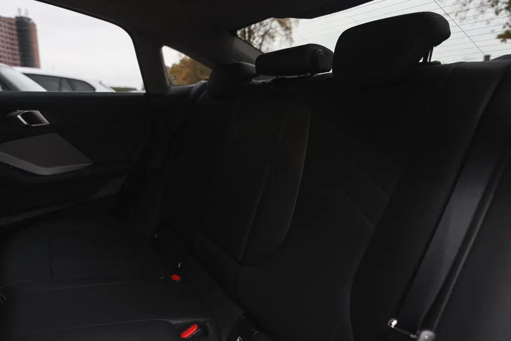 BMW 2-serie Coupé 220 Automaat uit 2025, foto 11