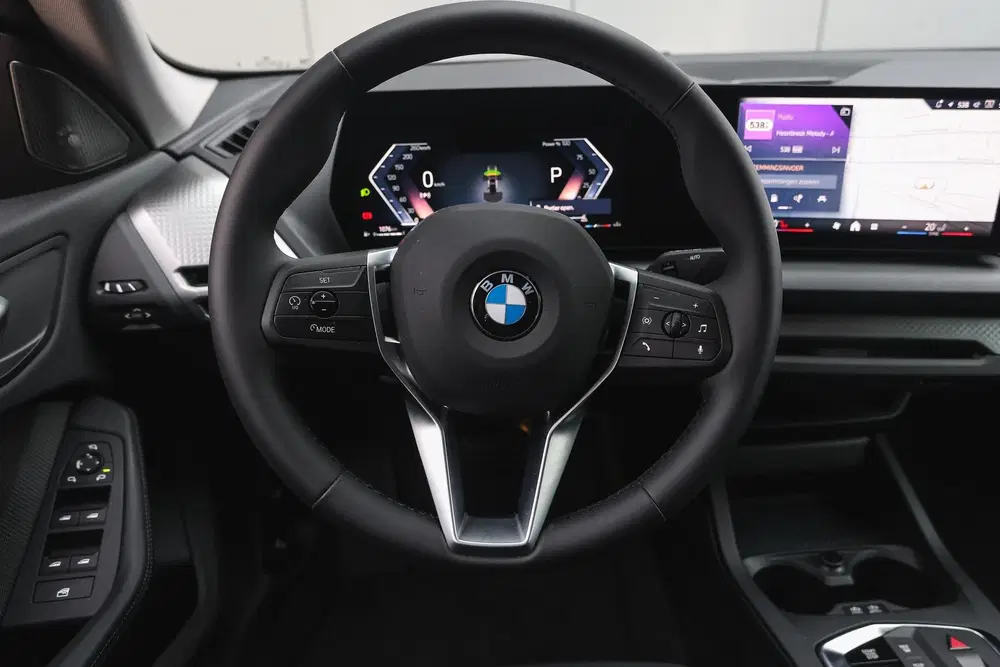 BMW 2-serie Coupé 220 Automaat uit 2025, foto 3