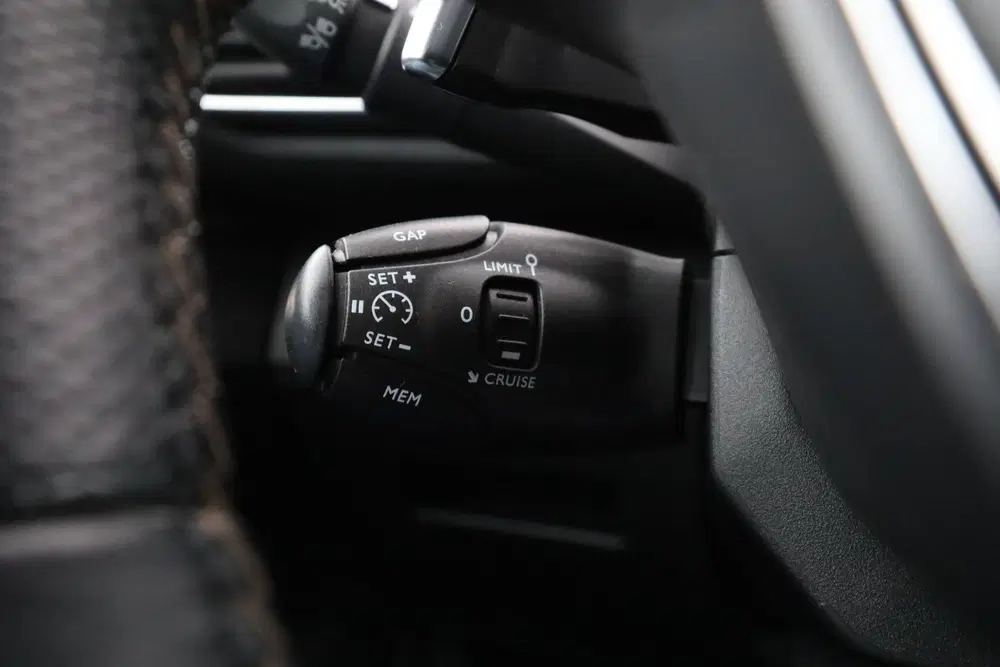Peugeot 5008 1.2 PureTech GT-Line Avantage uit 2020, foto 14