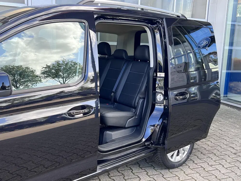 Ford Tourneo Connect 1.5 EcoBoost PHEV L2 Titanium 150p uit 2025, foto 14