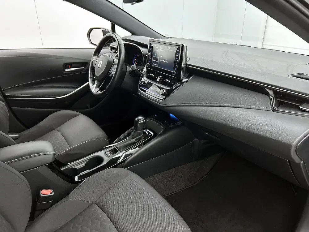 Suzuki Swace 1.8 Hybrid Style uit 2021, foto 6