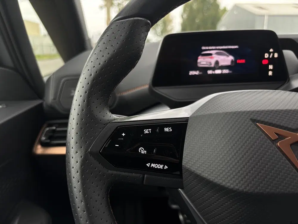 Cupra Born Business 62 kWh SOH 96 uit 2023, foto 15