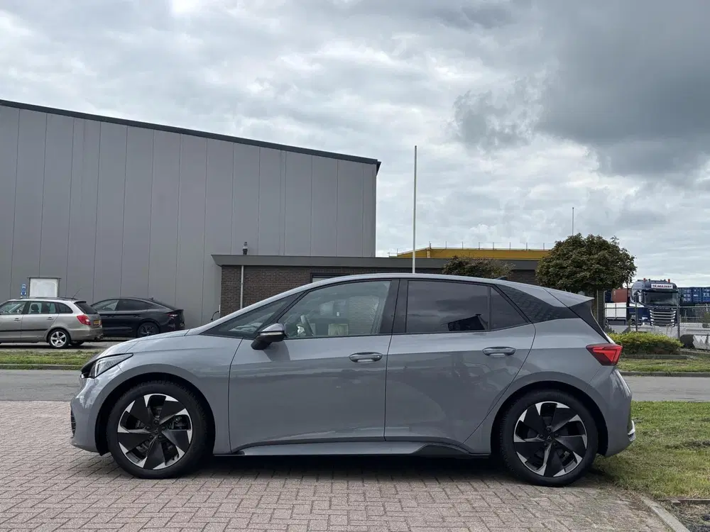 Cupra Born Business 62 kWh SOH 96 uit 2023, foto 6
