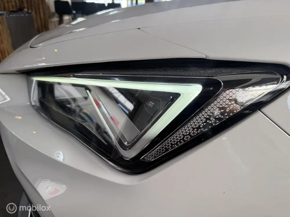 Cupra Formentor 1.4 e-Hybrid uit 2023, foto 7