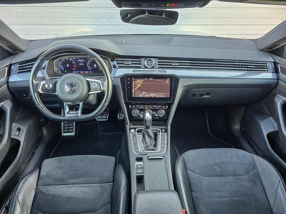 Volkswagen Arteon 2.0 TSI R-LINE uit 2020, foto 2