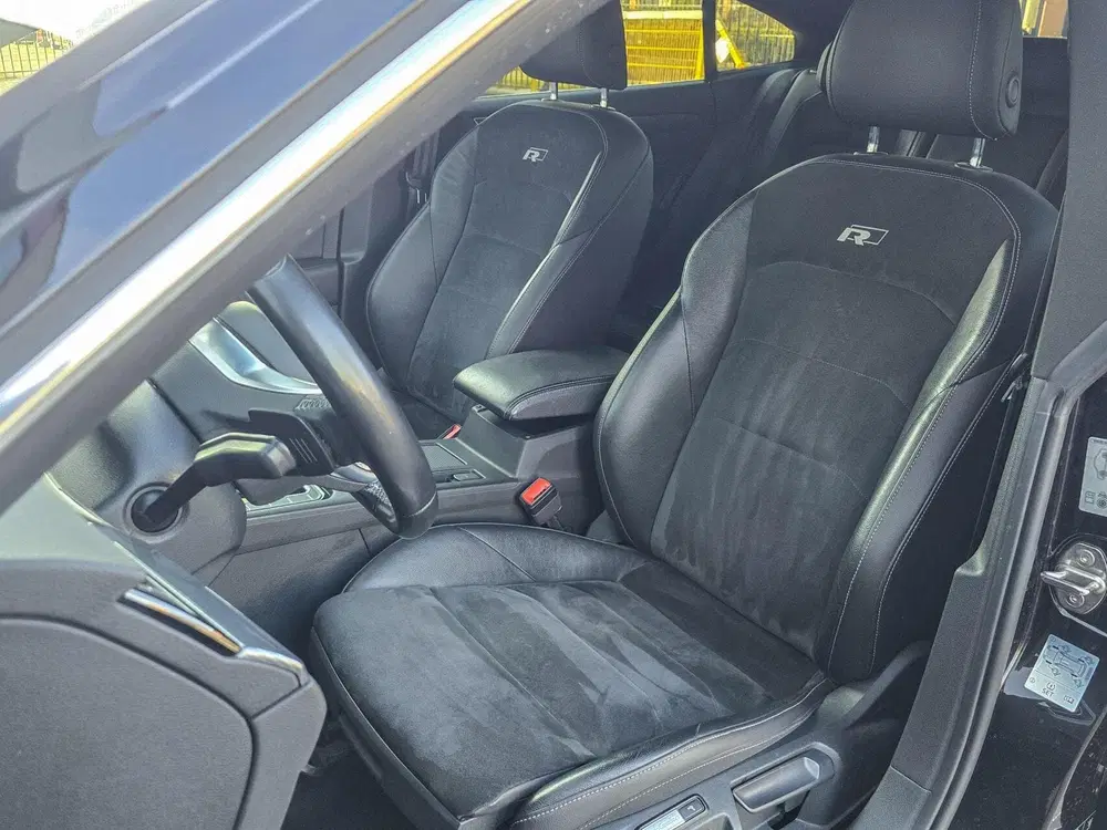 Volkswagen Arteon 2.0 TSI R-LINE uit 2020, foto 5