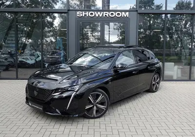 Peugeot 308 1.2 PureTech GT PANO 360 MATRIX uit 2023