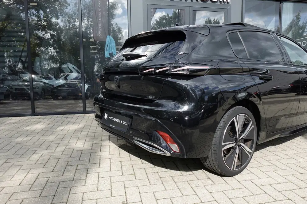 Peugeot 308 1.2 PureTech GT PANO 360 MATRIX uit 2023, foto 9