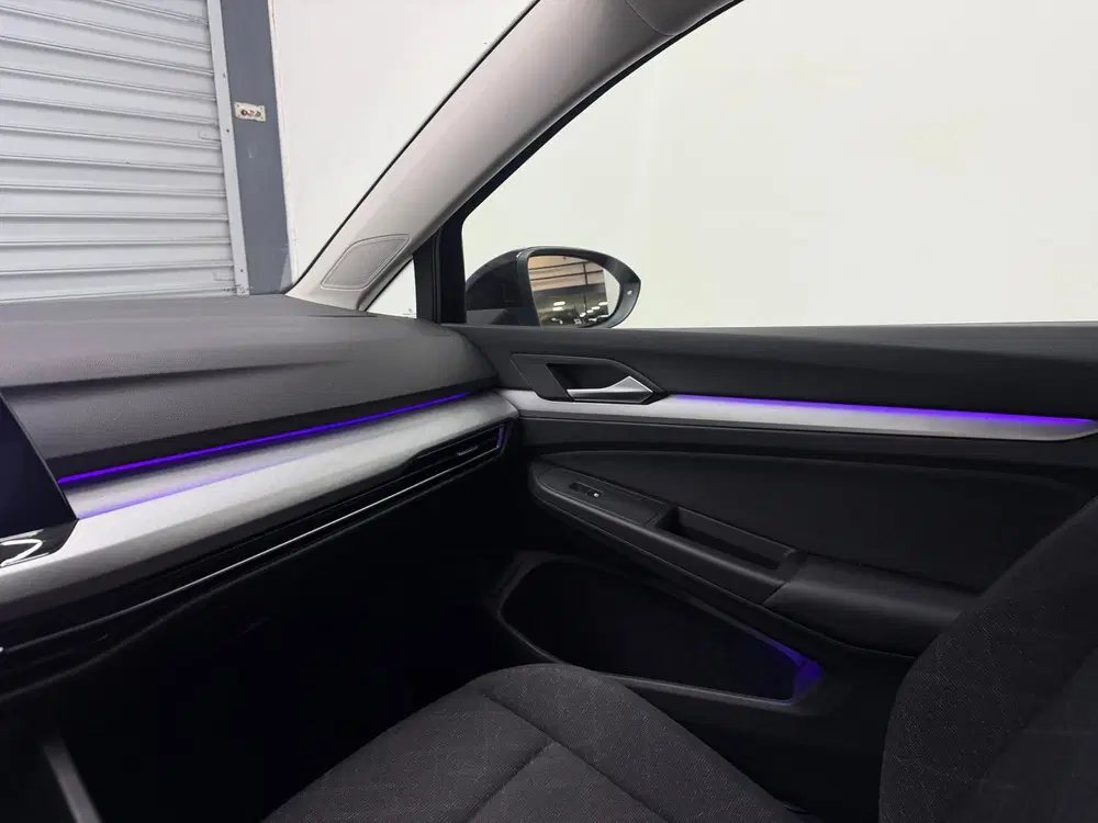 Volkswagen Golf 1.0 TSI Life Business uit 2023, foto 10