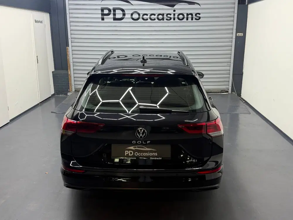 Volkswagen Golf 1.0 TSI Life Business uit 2023, foto 4
