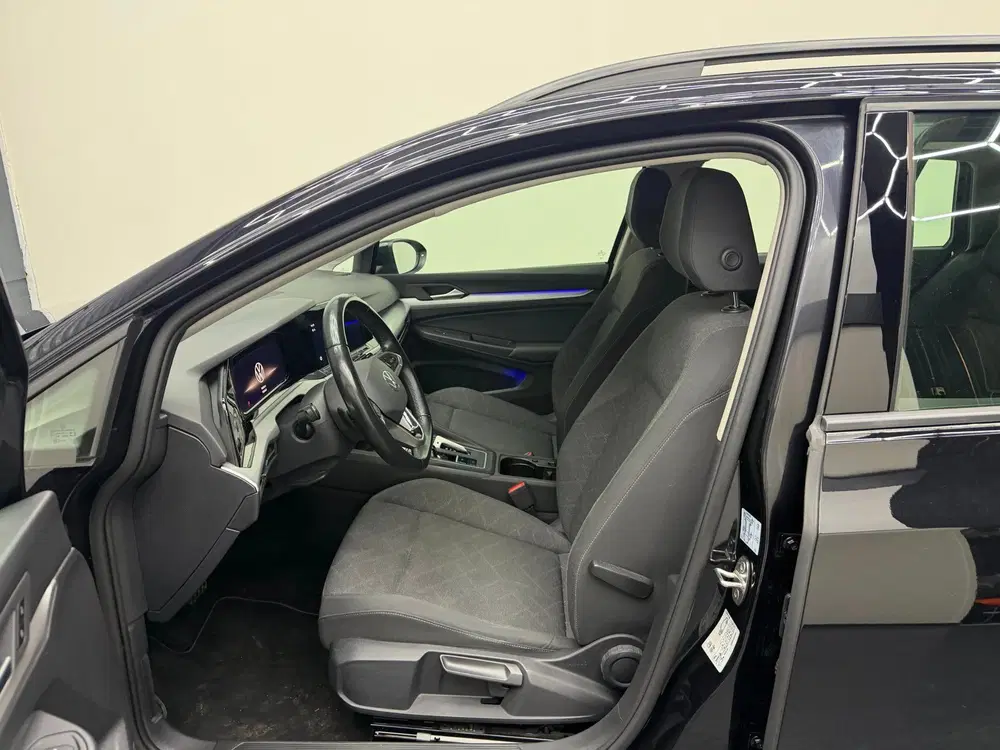 Volkswagen Golf 1.0 TSI Life Business uit 2023, foto 7