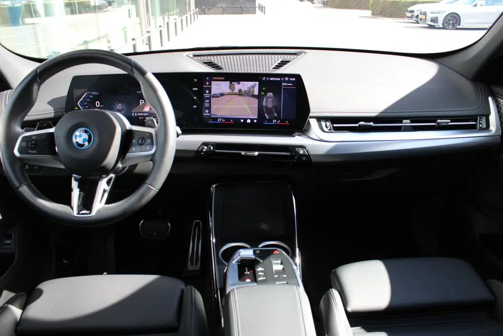 BMW X1 xDrive25e M Sport Automaat uit 2024, foto 13