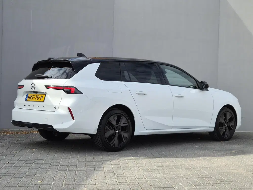 Opel Astra 54 kWh GS uit 2025, foto 3