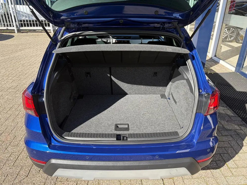 SEAT Arona 1.0 TSI Xcellence Business Intense uit 2019, foto 7