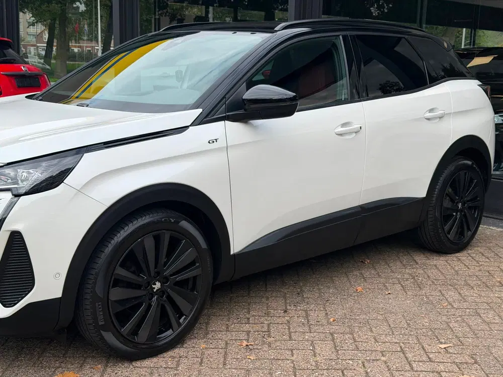 Peugeot 3008 1.6 PureTech GT Aut ACC Massage Focal Audi uit 2021, foto 15
