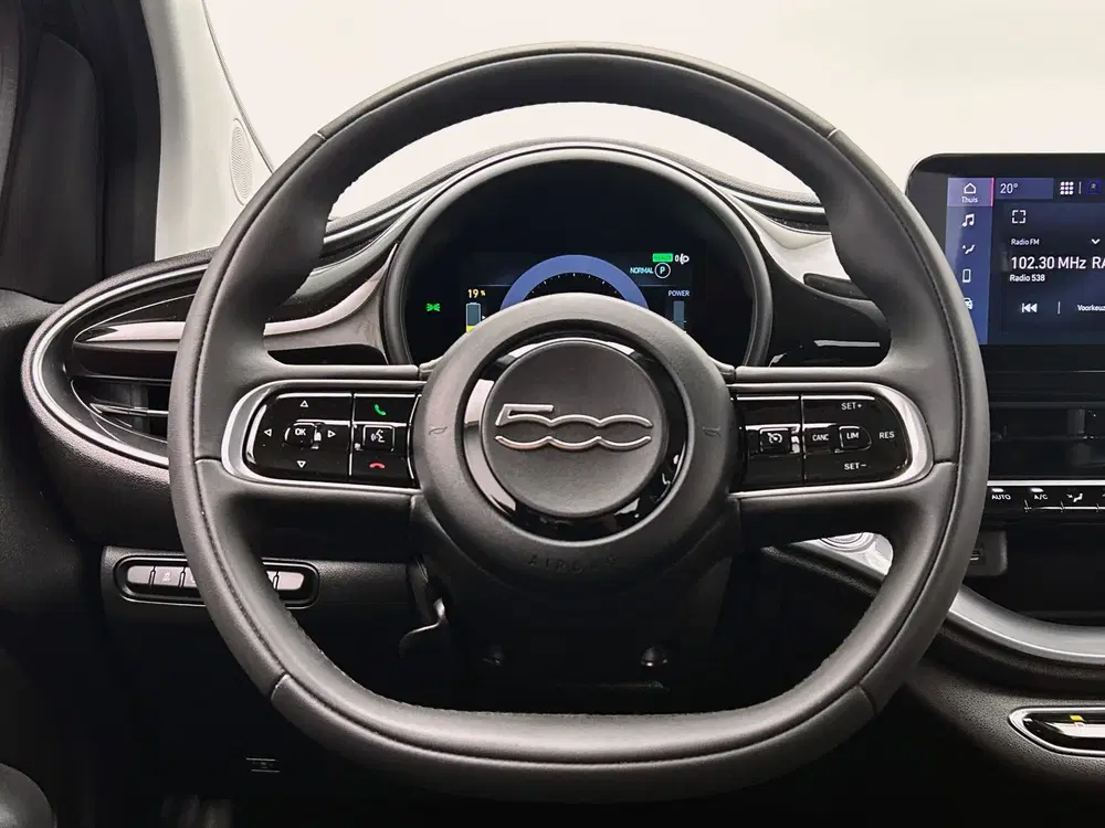 Fiat 500e Icon 24 kWh uit 2024, foto 12