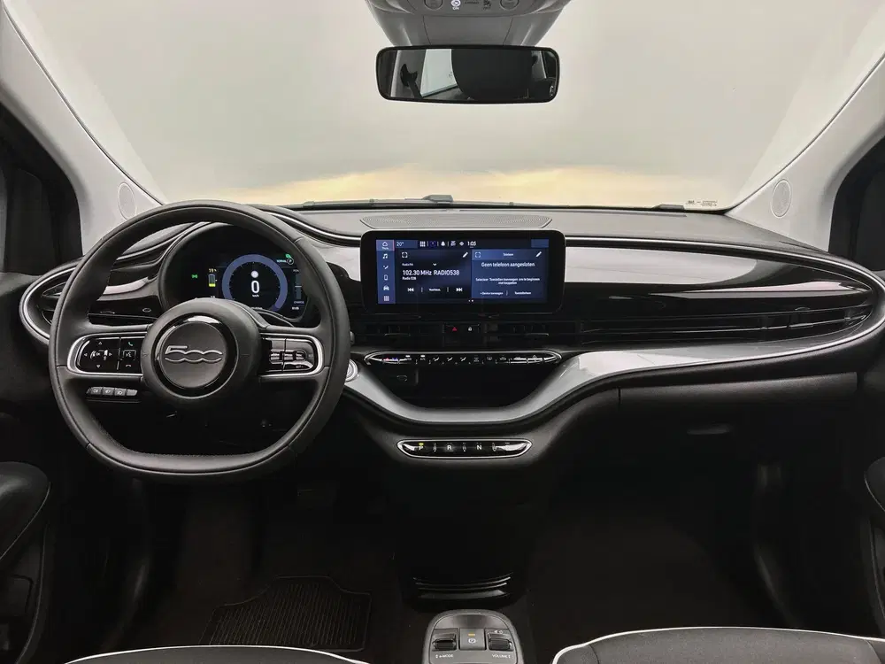 Fiat 500e Icon 24 kWh uit 2024, foto 2