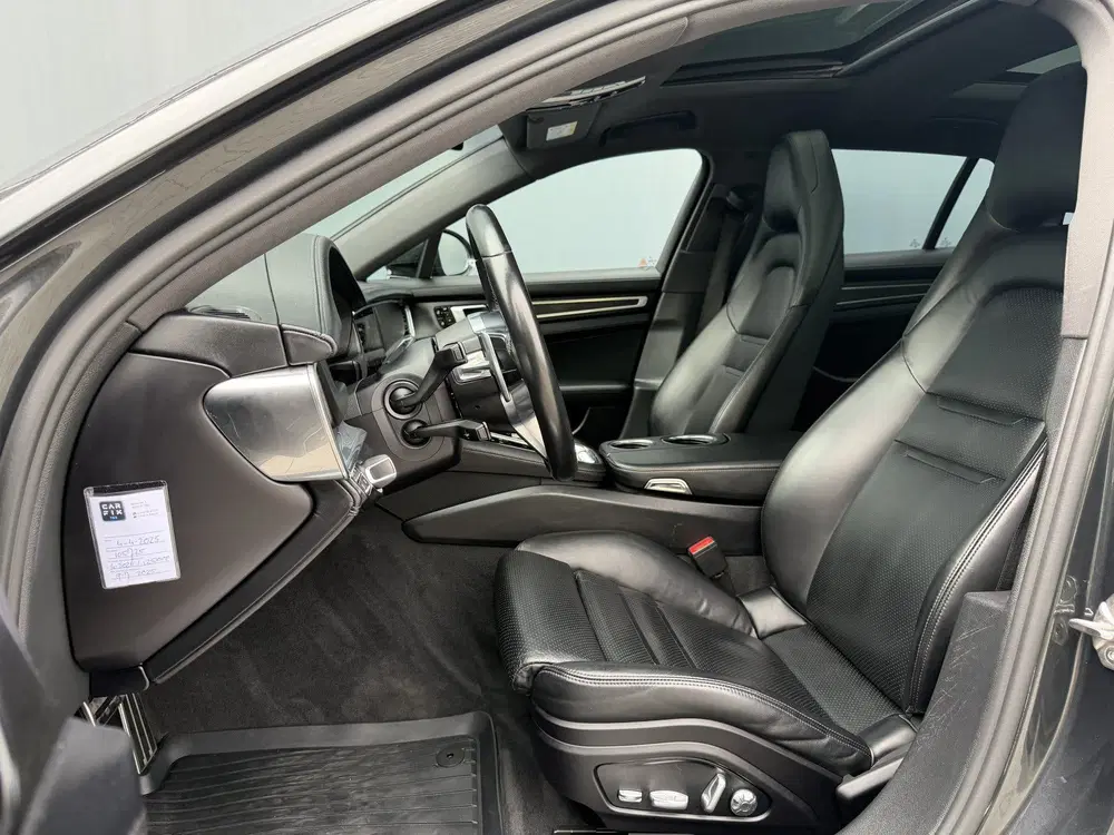 Porsche Panamera Sport Turismo BWJ 2019 uit 2019, foto 4