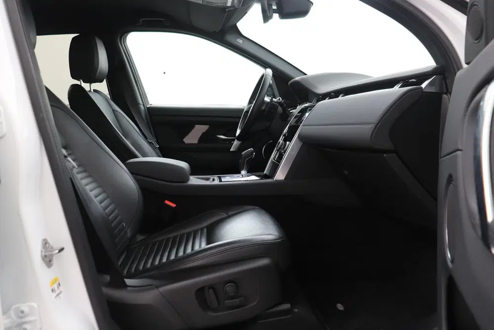 Land Rover Discovery Sport P200 R-Dynamic uit 2020, foto 5