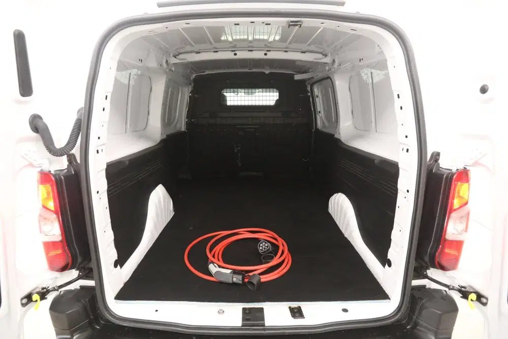 Fiat Doblo Doblò Elektrisch 136pk L2 50 kWh uit 2022, foto 3